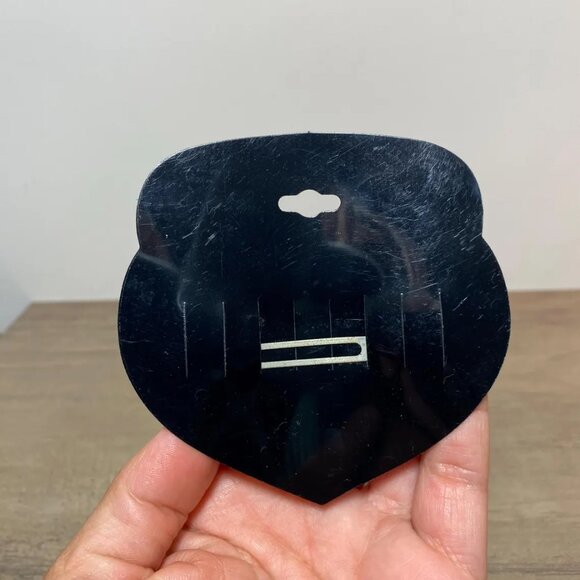 Snoopy Hair Clip Barrette Made in France Woodstock Skateboarding Peanuts - Picture 4 of 4